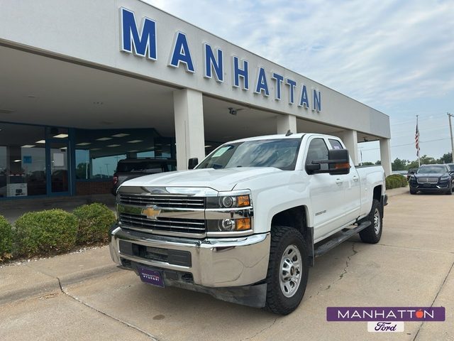 2018 Chevrolet Silverado 2500HD LT 4WD photo
