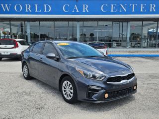 2021 Kia Forte FE FWD photo