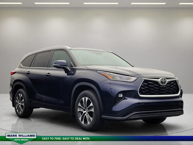 2020 Toyota Highlander XLE AWD photo