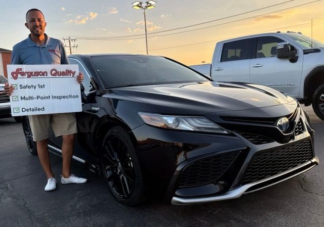 2021 Toyota Camry Hybrid XSE FWD photo