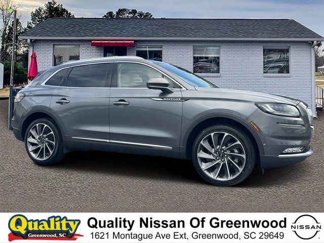 2022 Lincoln Nautilus Reserve AWD photo