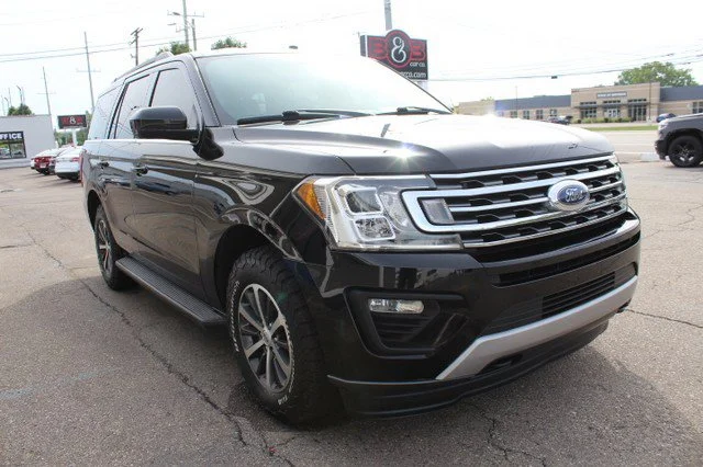 2018 Ford Expedition XLT 4WD photo