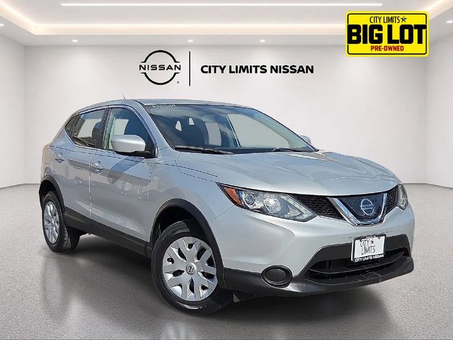 2019 Nissan Rogue Sport S FWD photo