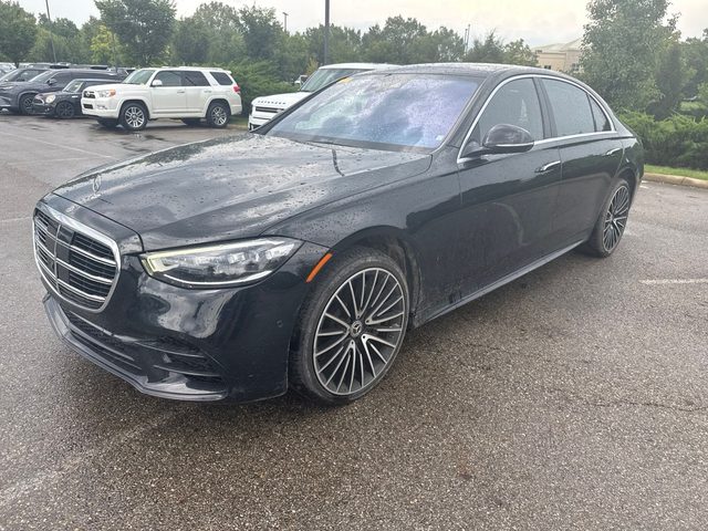 2022 Mercedes-Benz S-Class S 580 AWD photo