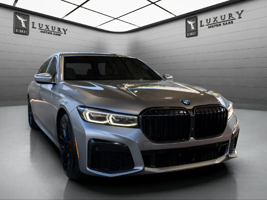 2022 BMW 7 Series 750i xDrive AWD photo