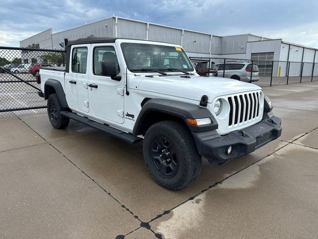 2021 Jeep Gladiator Sport 4WD photo