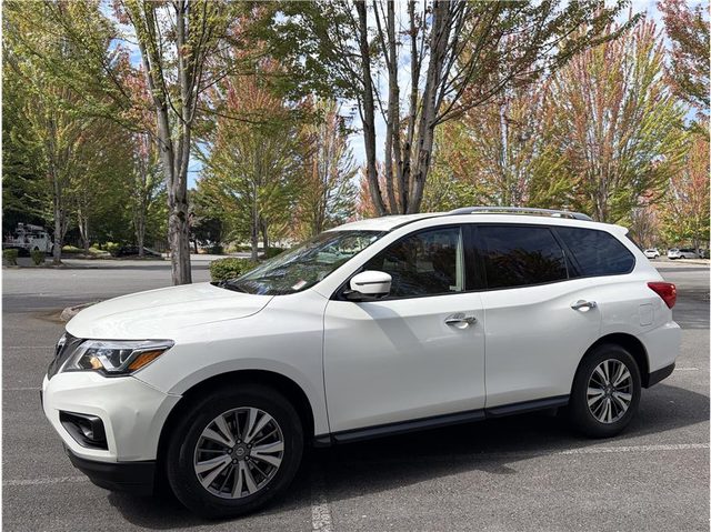 2020 Nissan Pathfinder SL 4WD photo