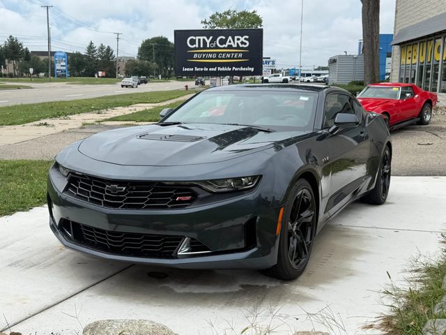 2022 Chevrolet Camaro LT1 RWD photo