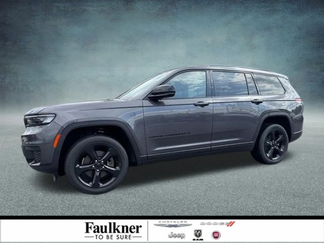 2022 Jeep Grand Cherokee L Altitude 4WD photo