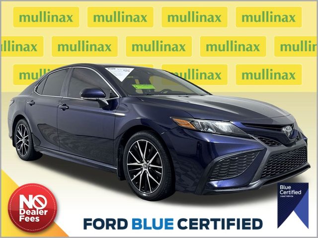 2022 Toyota Camry SE FWD photo