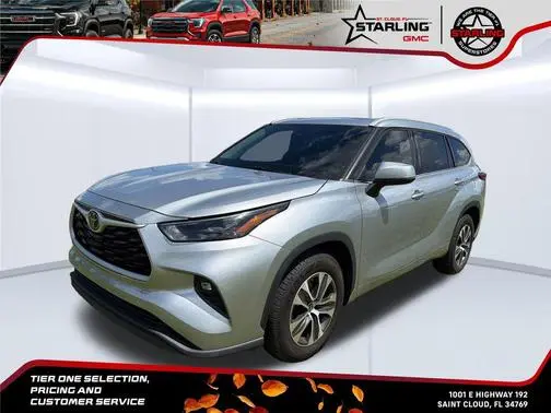 2022 Toyota Highlander XLE FWD photo