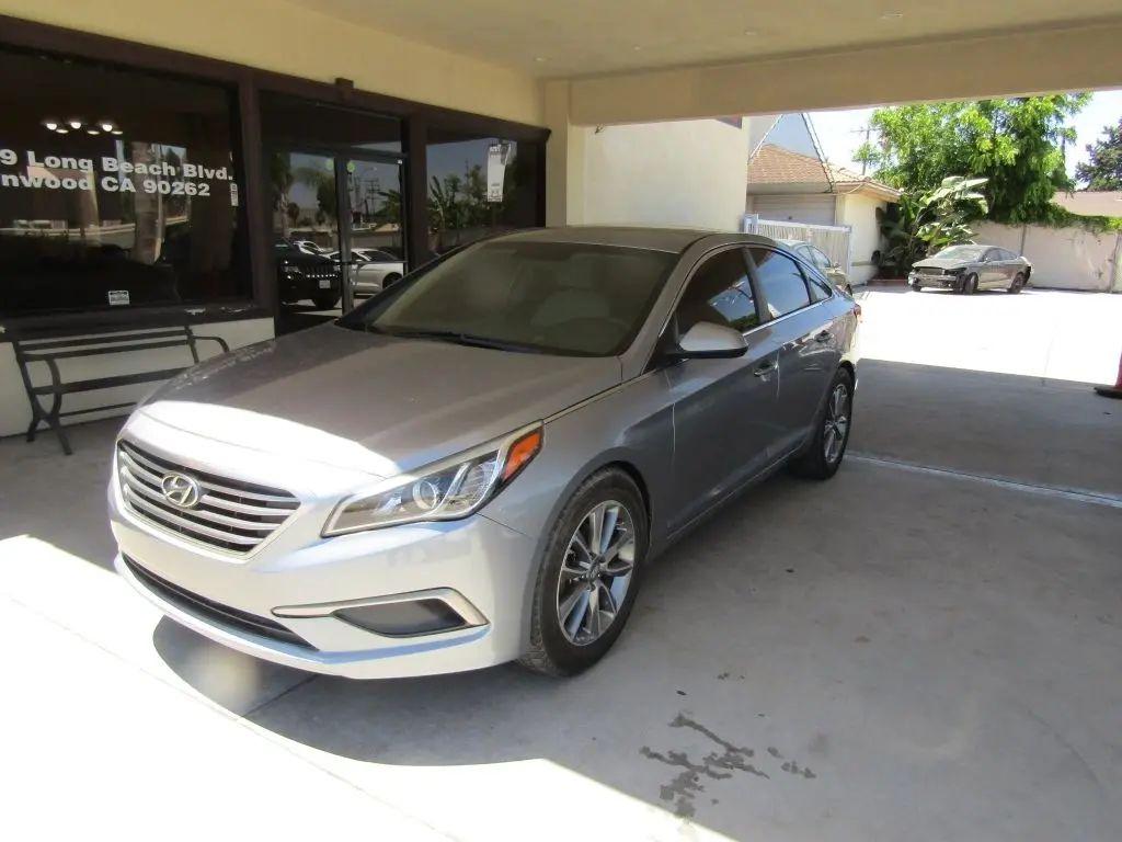 2016 Hyundai Sonata 2.4L SE FWD photo