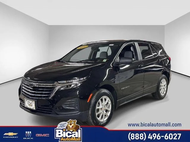 2022 Chevrolet Equinox LS AWD photo