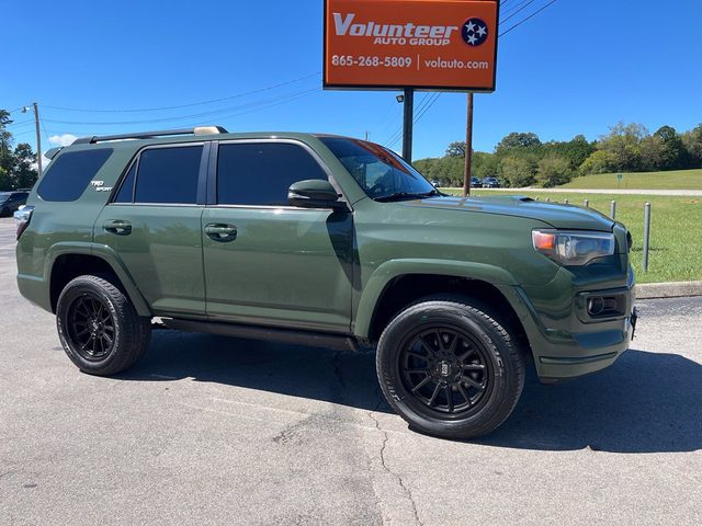 2022 Toyota 4Runner TRD Sport 4WD photo