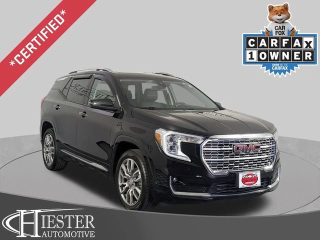 2022 GMC Terrain Denali AWD photo