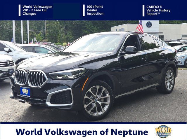 2022 BMW X6 xDrive40i AWD photo