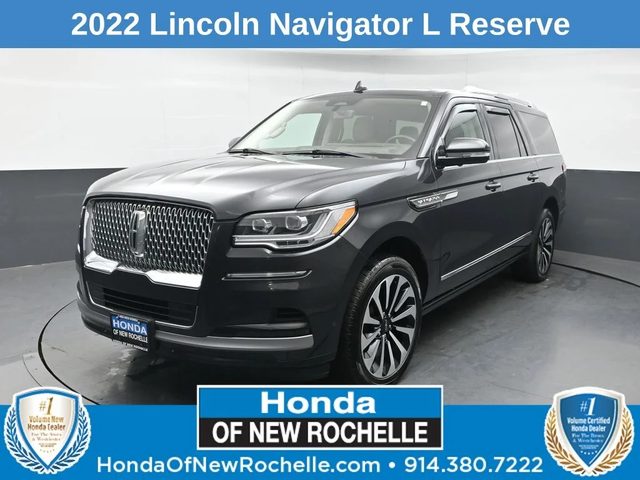 2022 Lincoln Navigator L Reserve 4WD photo