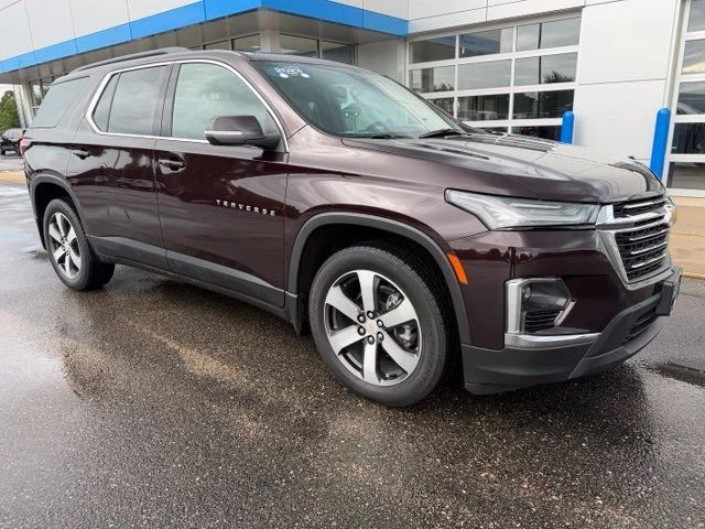 2022 Chevrolet Traverse LT Leather AWD photo