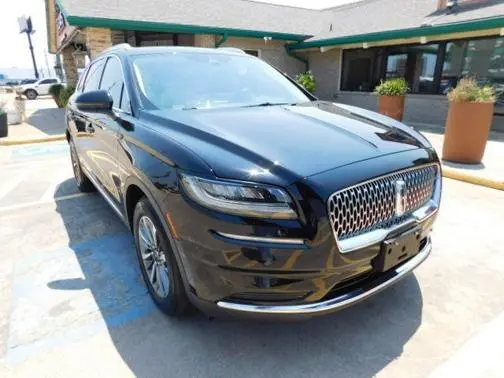 2022 Lincoln Nautilus Standard FWD photo