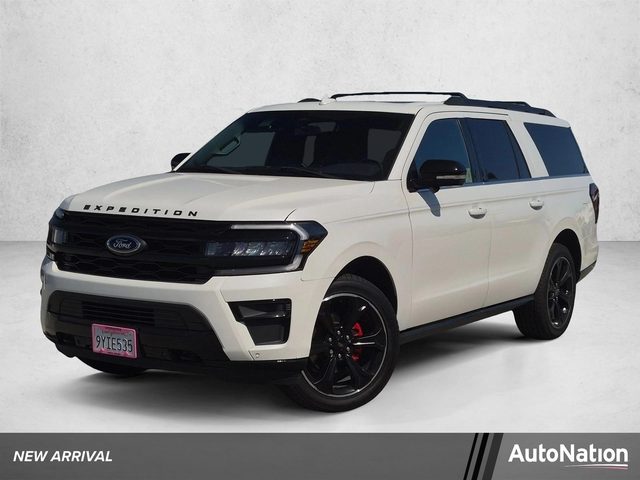 2022 Ford Expedition Max Limited 4WD photo