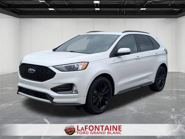 2022 Ford Edge ST-Line AWD photo