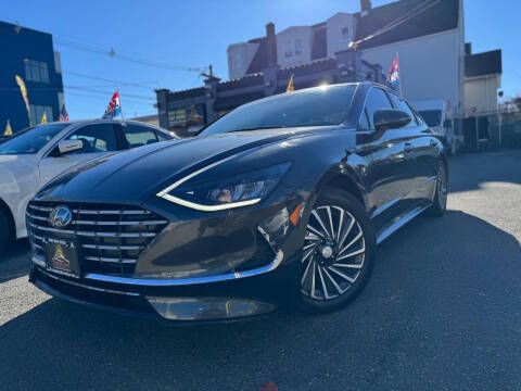 2022 Hyundai Sonata SEL FWD photo