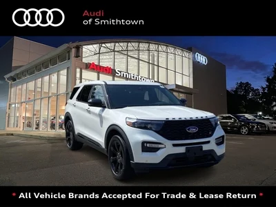 2022 Ford Explorer ST 4WD photo