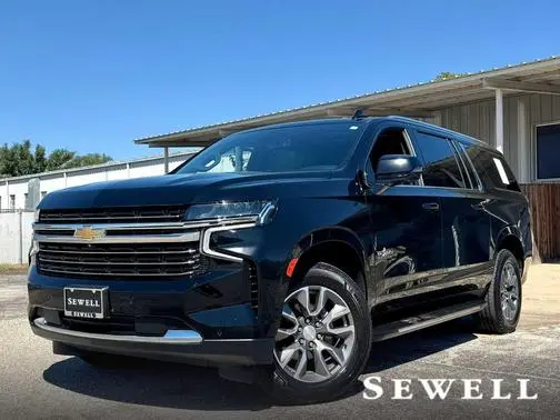 2022 Chevrolet Suburban LT RWD photo