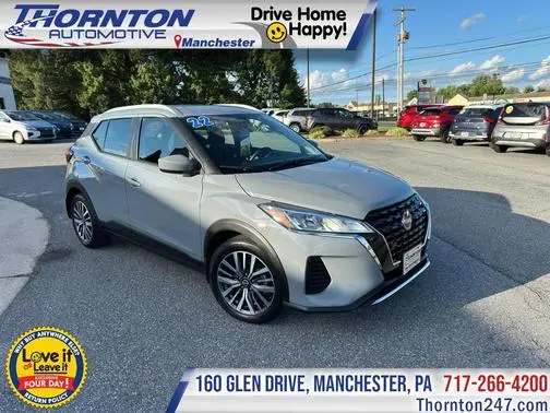 2022 Nissan Kicks SV FWD photo
