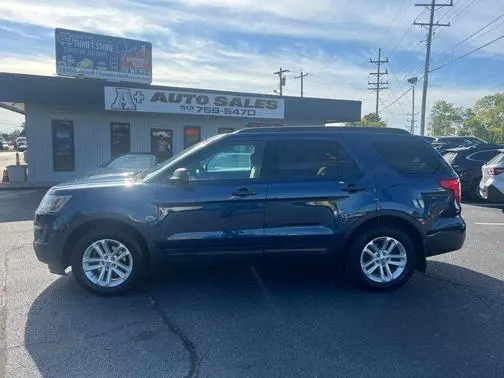 2017 Ford Explorer Base 4WD photo