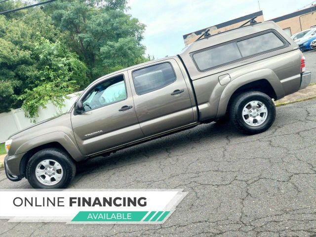 2015 Toyota Tacoma 4WD photo