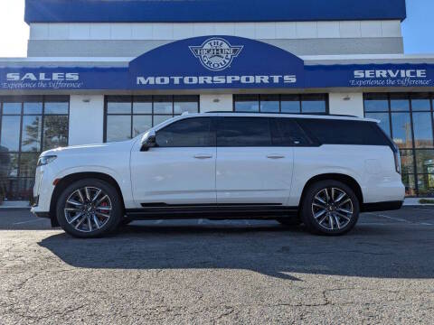 2022 Cadillac Escalade ESV Sport Platinum 4WD photo