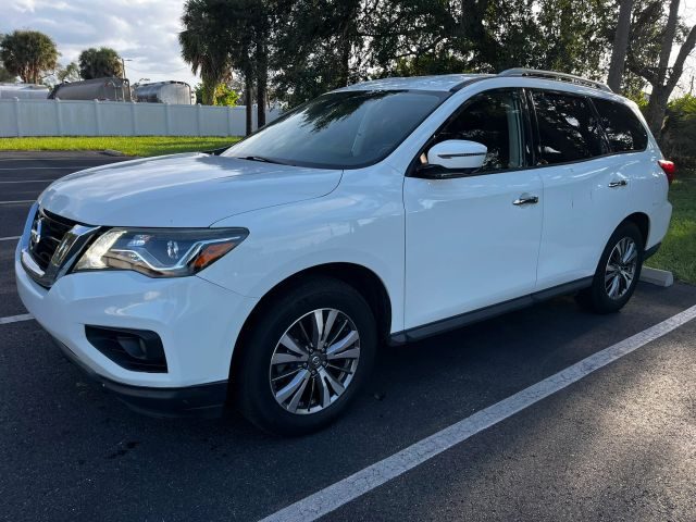 2020 Nissan Pathfinder SL 4WD photo