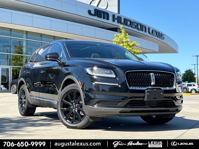 2022 Lincoln Nautilus Reserve AWD photo