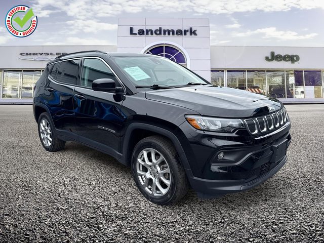 2022 Jeep Compass Latitude Lux 4WD photo