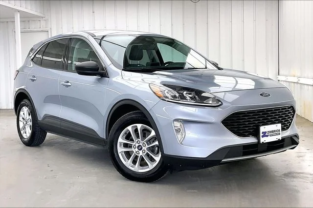 2022 Ford Escape SE FWD photo