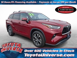 2022 Toyota Highlander XLE AWD photo