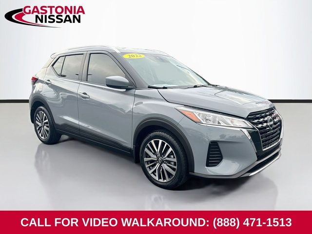 2022 Nissan Kicks SV FWD photo