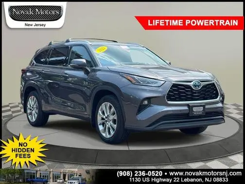 2022 Toyota Highlander Hybrid Limited AWD photo