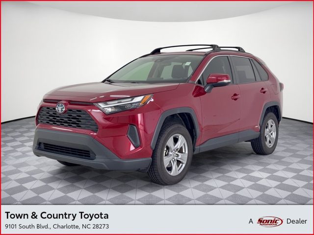 2022 Toyota RAV4 Hybrid XLE AWD photo