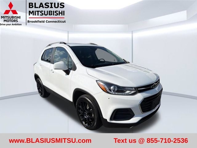2022 Chevrolet Trax LT AWD photo