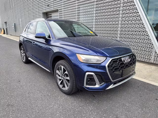 2022 Audi Q5 S line Premium Plus AWD photo