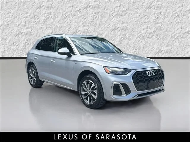 2022 Audi Q5 S line Premium AWD photo