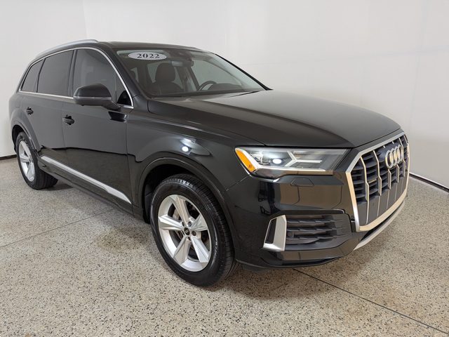 2022 Audi Q7 Premium AWD photo