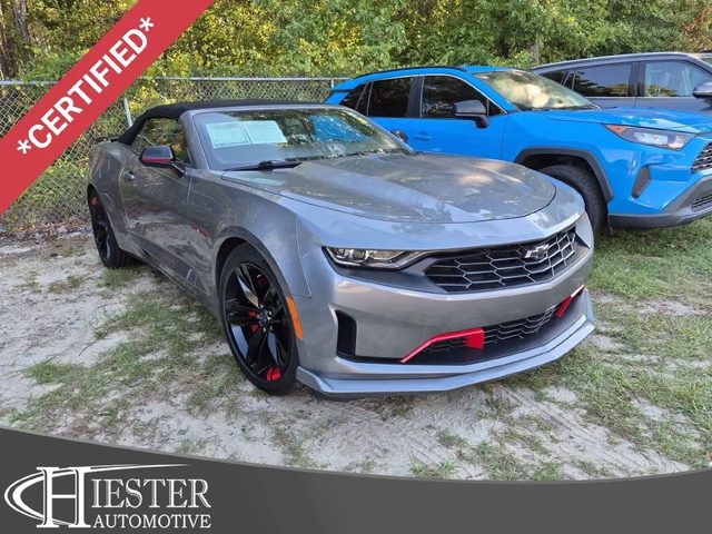 2022 Chevrolet Camaro 2LT RWD photo