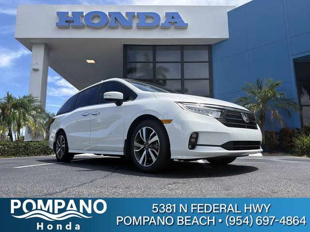 2022 Honda Odyssey Touring FWD photo