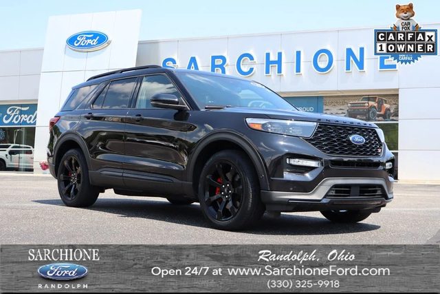 2022 Ford Explorer ST 4WD photo