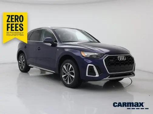2022 Audi Q5 S line Premium AWD photo