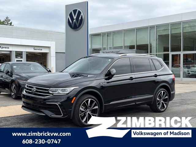 2022 Volkswagen Tiguan SEL R-Line AWD photo
