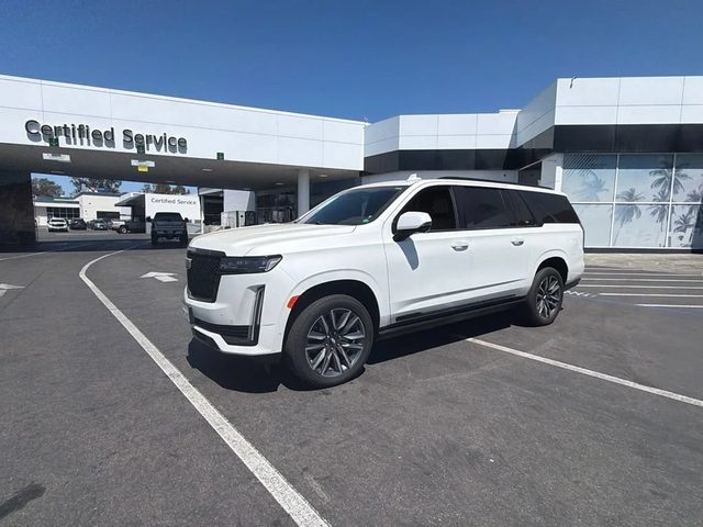 2022 Cadillac Escalade ESV Sport 4WD photo
